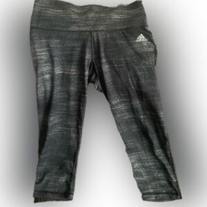 Pre Owned Women's Junior Adidas Leggings Capri Athleticwear Sz Med. Classic